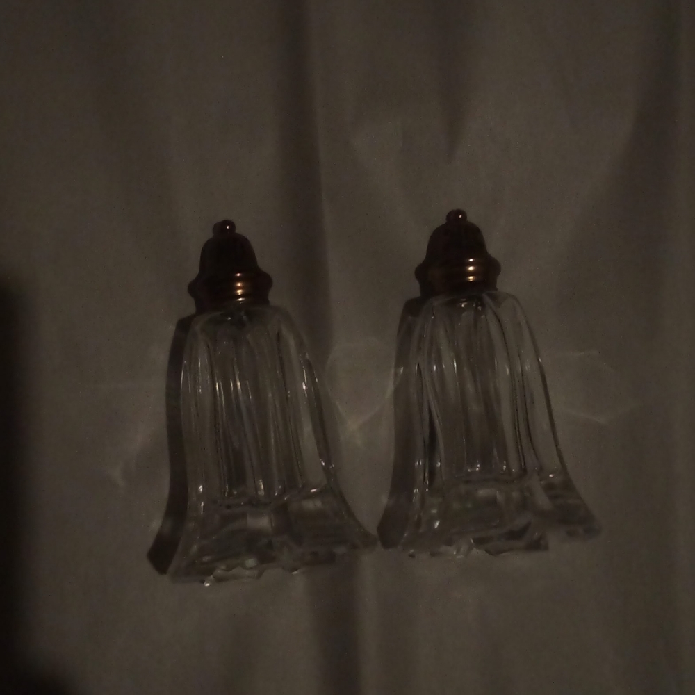 Ventage salt and pepper shakers